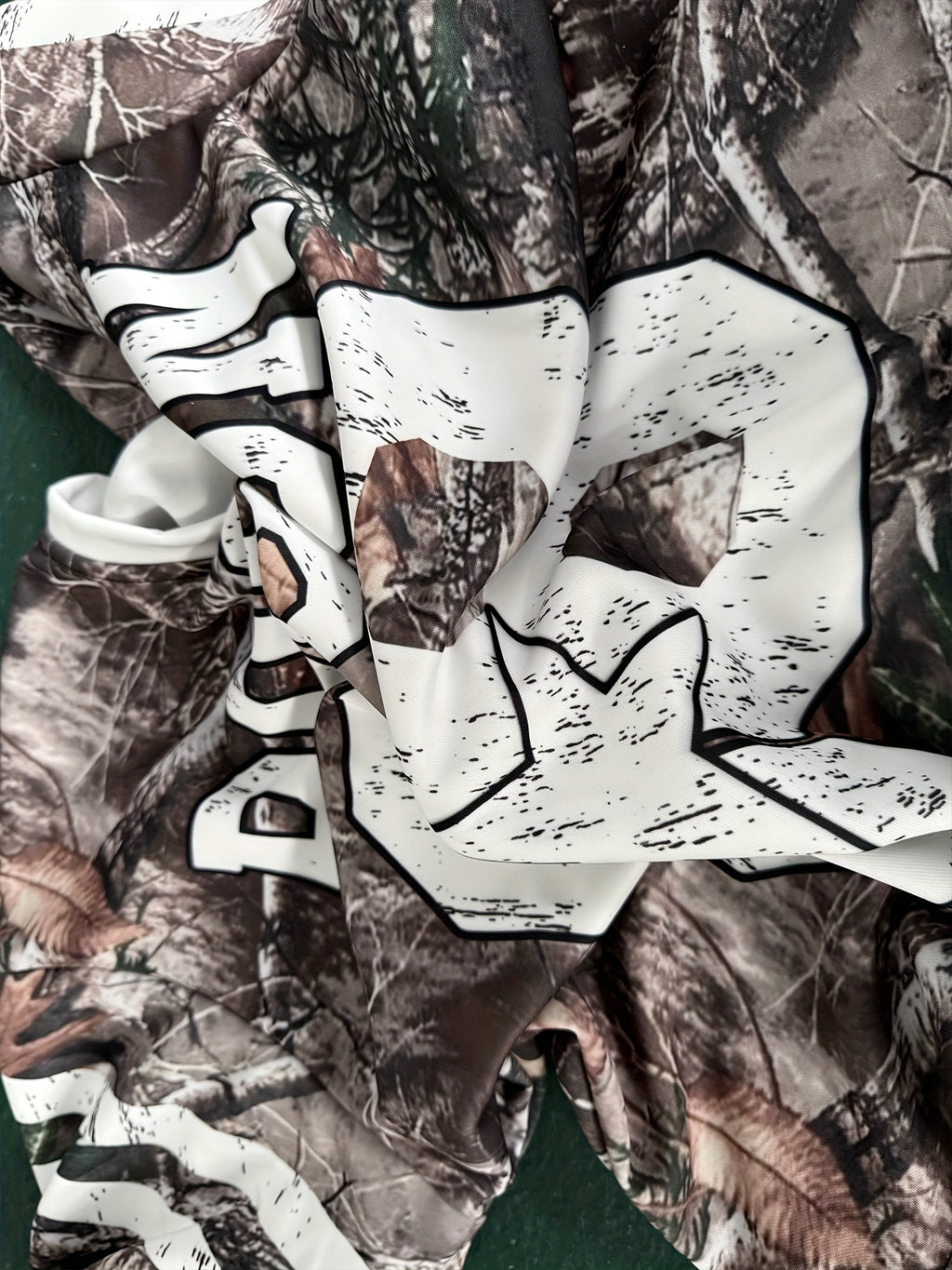 Sudadera Hombre – Letras y Ramas, Manga Larga, Casual