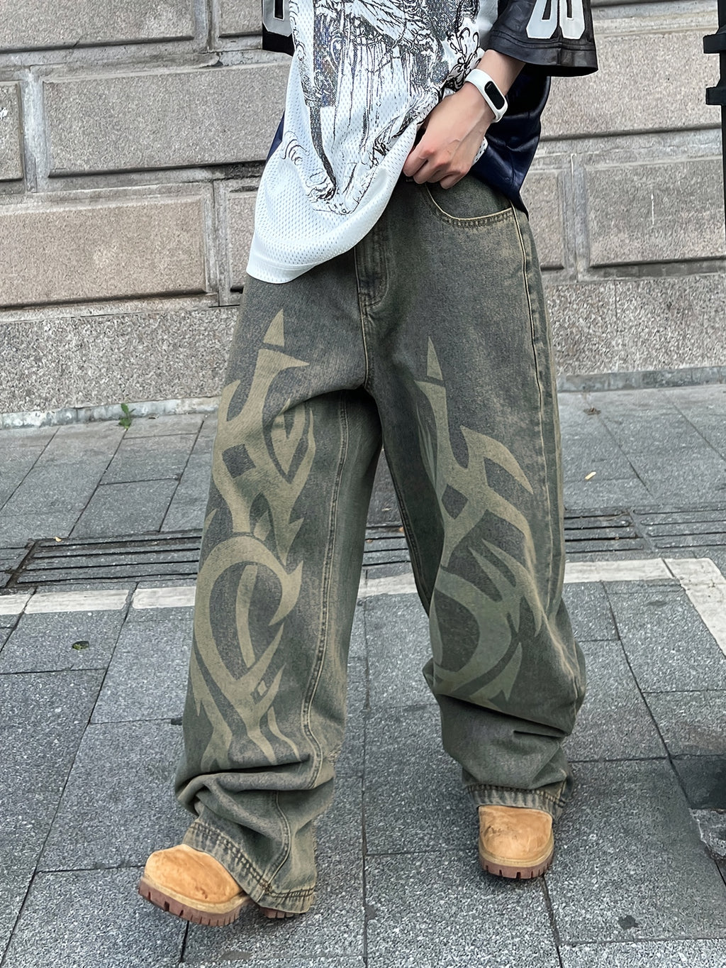 Vaqueros Anchos con Diseño Láser – Estilo Streetwear Oversized