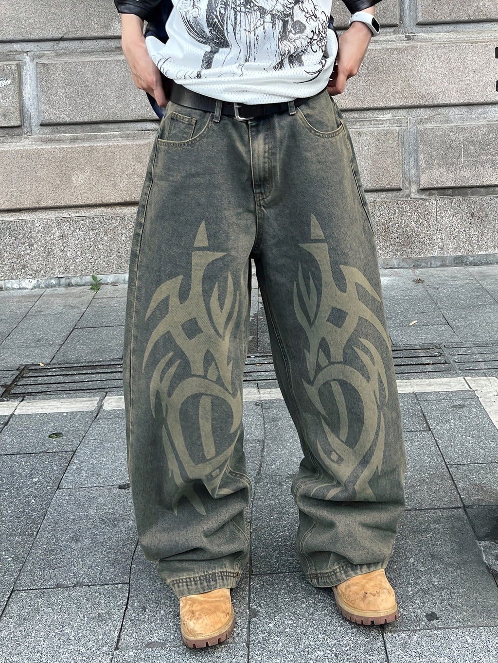 Vaqueros Anchos con Diseño Láser – Estilo Streetwear Oversized