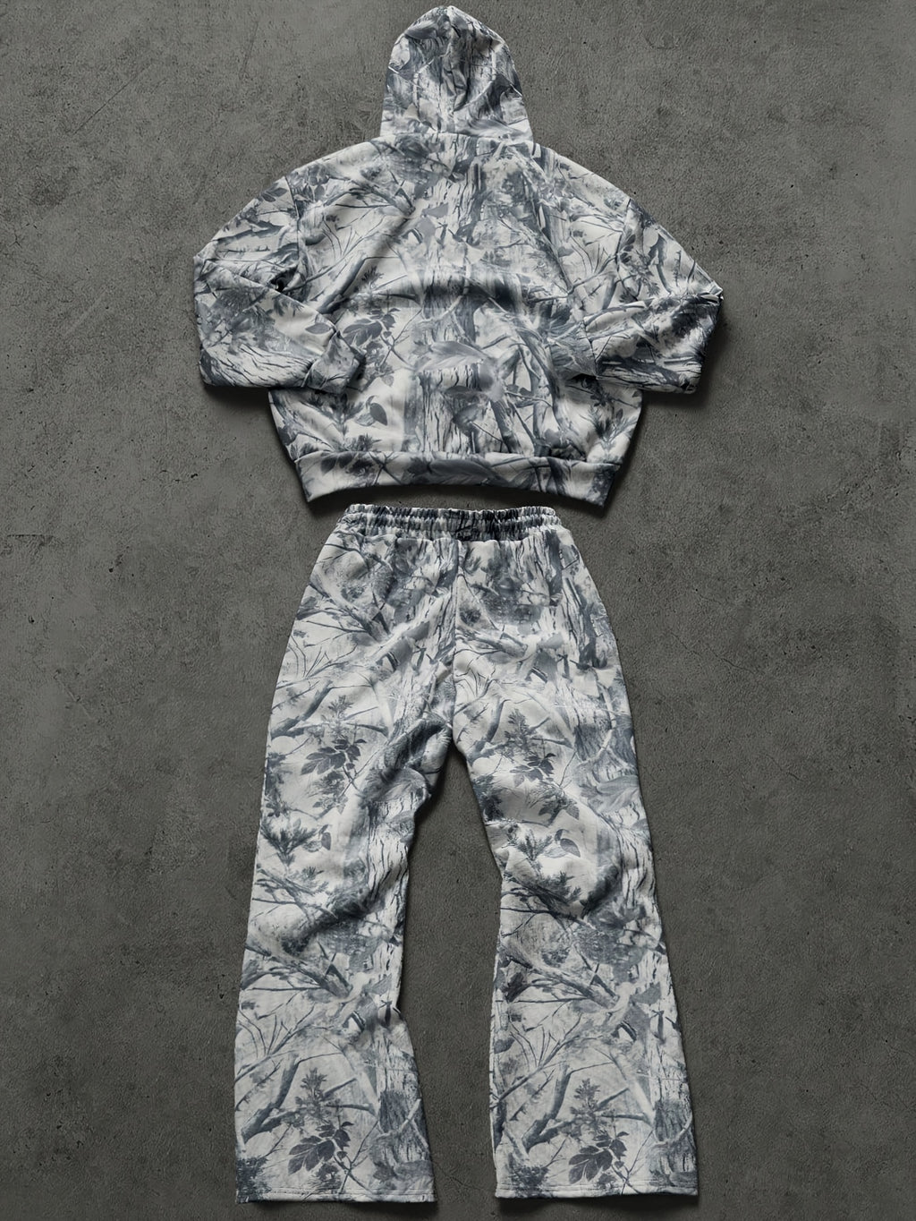 Conjunto Camuflaje – Sudadera y Pantalón