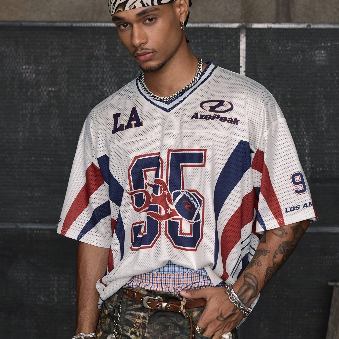 Camiseta Casual de Cuello en V – Hombre, Rayas Blancas y Azules