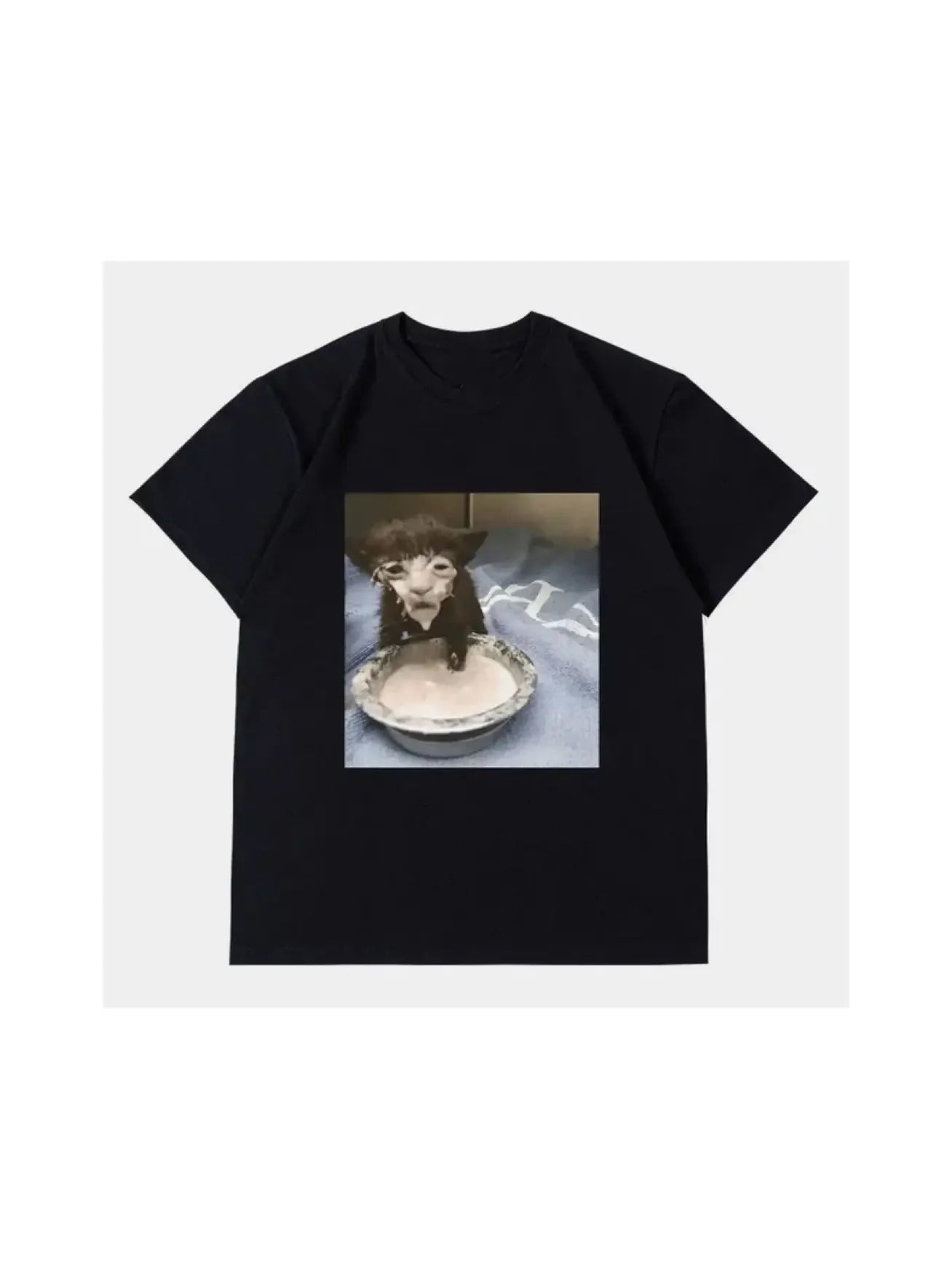 Graphic T-Shirts Women Fashion Streetwear Milk Face Cat Meme Print T Shirt Weird Humor Funny Cat Summer Short Sleeved Harajuku